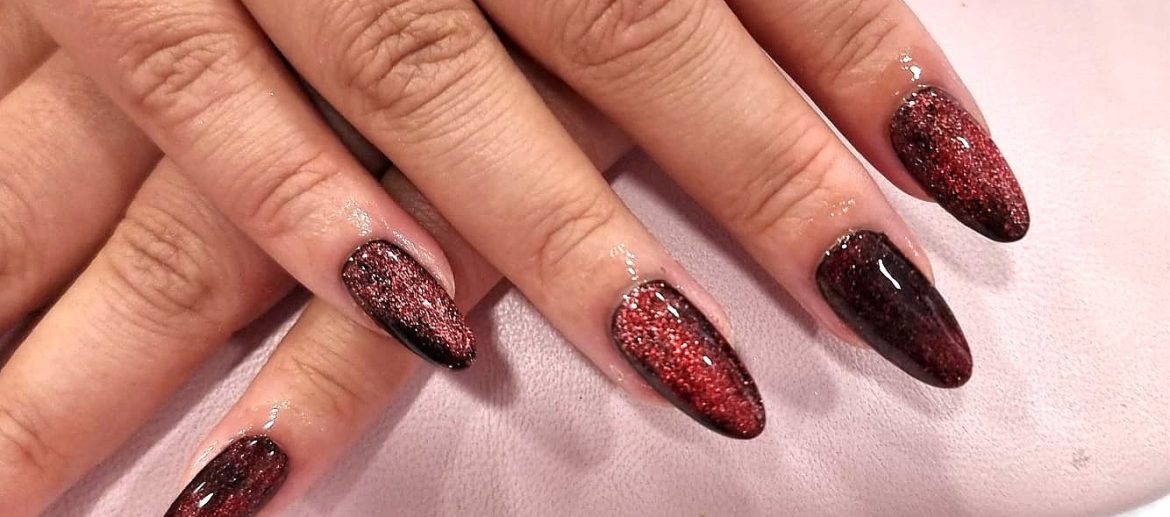 naiyah-nails-gelx-biab-russian-manicure-gel-x-extensions-black-autumn-halloween-nails-almond-cats-eye-magnetic-nail-art-nails-brixton