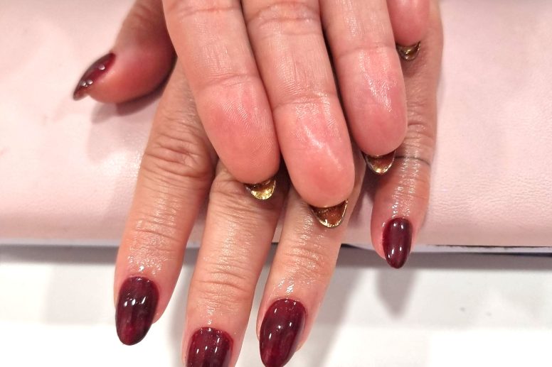 naiyah-nails-russian-manicure-gel-x-extensions-brixton-london-red-nails-gold-chrome-underside-nails-natural-biab-short-nails-russian-mani-brixton-streatham-luxury-london-salon-clapham.jpg