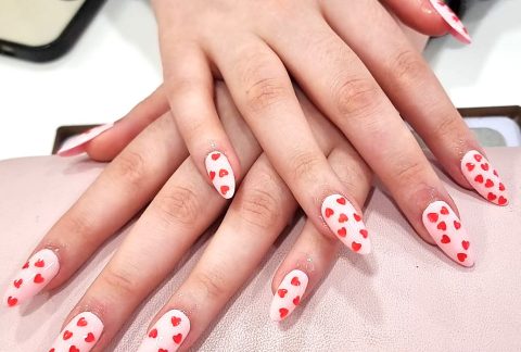 naiyah-nails-gelx-gel-x-nails-extensions-manicure-valentines-nails-pink-red-nails-art-hearts-gel-x-biab-builder-gel-long-nails--almond-nail-art-brixton-streatham-nails-luxury-london-salon-spa