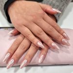 naiyah-nails-russian-manicure-chrome-nails-gel-x-extensions-bridal-nails-clean-bb-manicure-biab-manicure-almond-nail-art-brixton-streatham-luxury-london-salon-spa