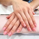 naiyah-nails-BIAB-MANICURE-SOFT-PINK-PEARLESCENT-CHROME-NAILS-ALMOND-NATURAL-NAILS-SUMMER-NAILS-almond-nail-art-brixton-nails-luxury-london